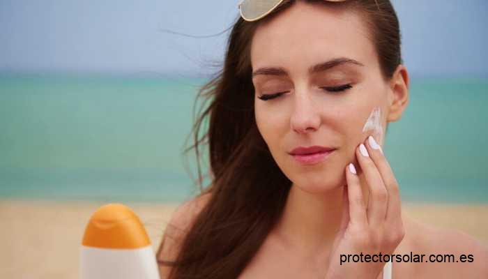 ¿Qué SPF debo usar en mi rostro a diario? 1